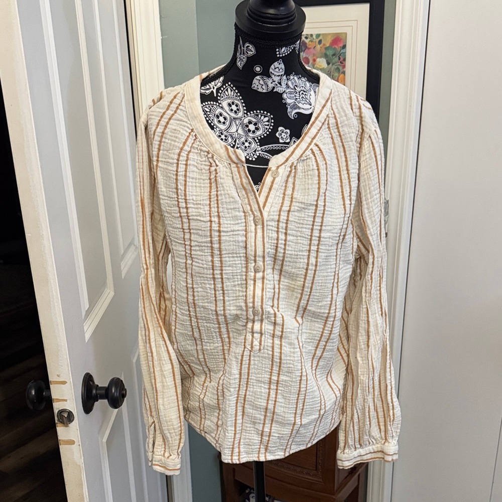 Universal Thread Cream and Tan Striped Button-Neck Long Sleeve Top
